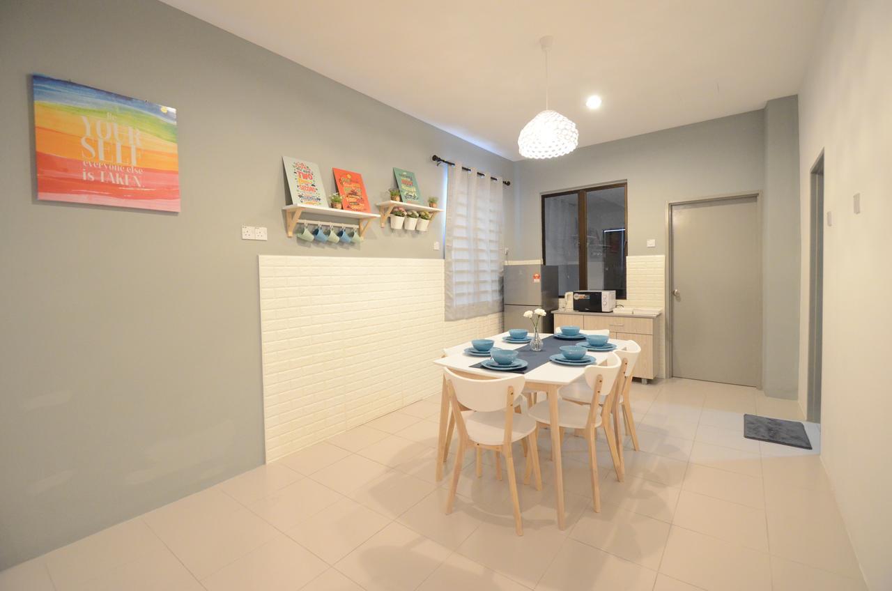 Decozy Homestay Ипох Екстериор снимка